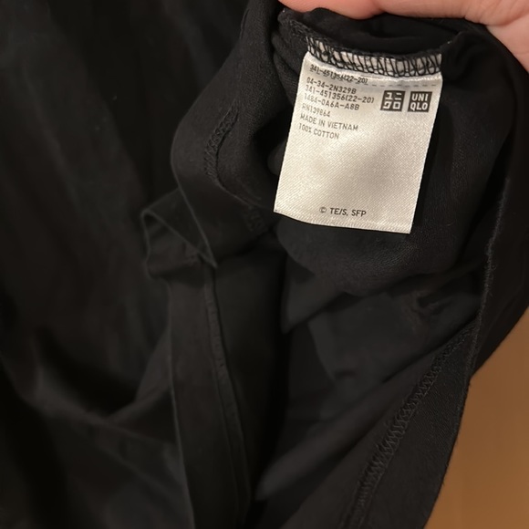 Uniqlo Spy x Family Short Sleeve Tee T-Shirt Black White Size Small - Picture 8 of 11